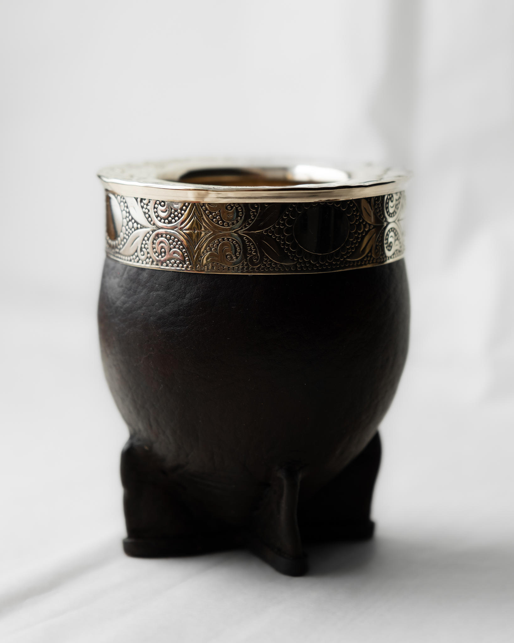 Brown Imperial Cardiel Yerba Mate Gourd image 1